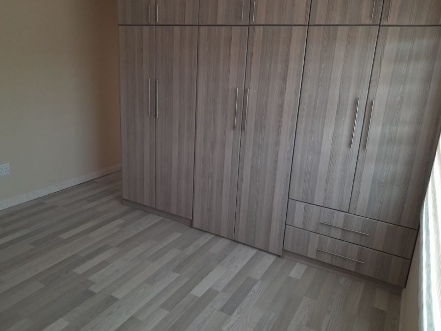 To Let 4 Bedroom Property for Rent in Vanes Estate Eastern Cape